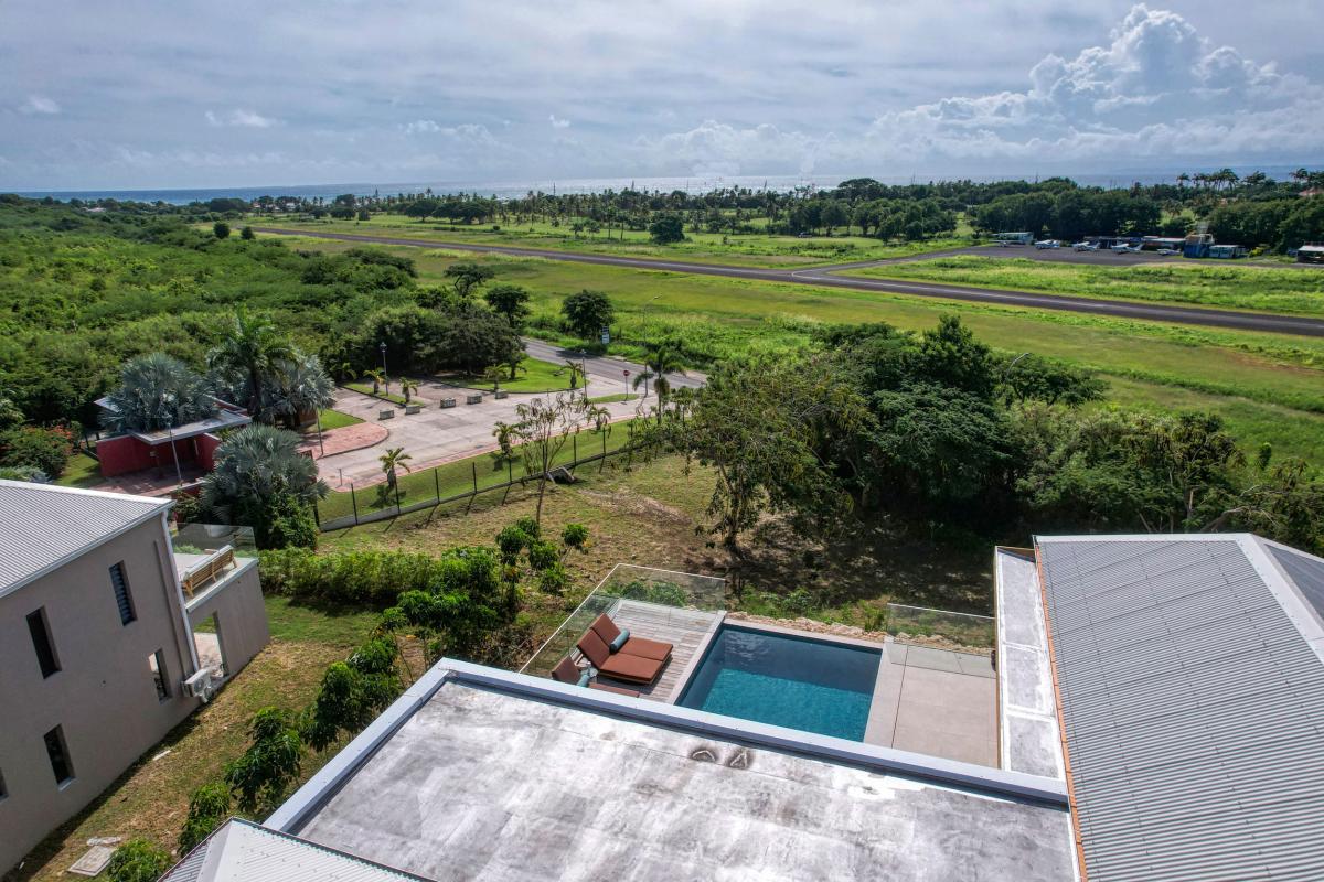 39.Location Villa piscine vue mer St François Guadeloupe_Ensemble